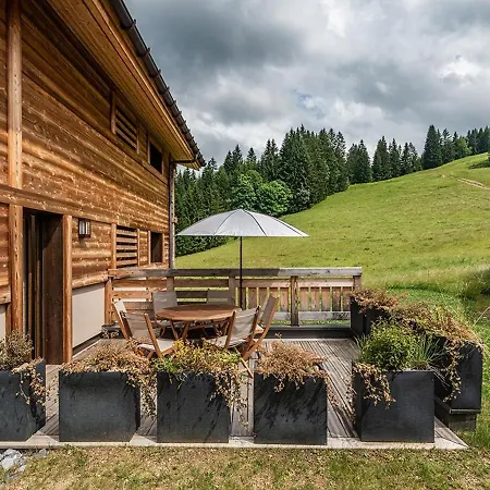 3 Pieces + Cabine, 6 Pers, Terrasse Sud/est, Proche Pistes, Garage, Wi-fi *